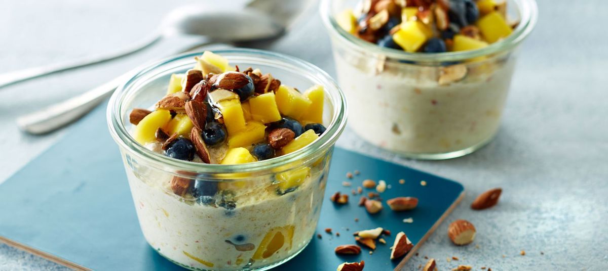 Raw porridge with kefir