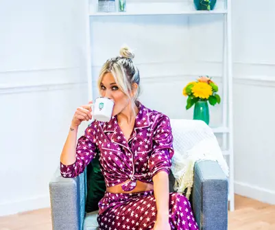 ASHLEY ROBERTS ON ACTIVATED CHARCOAL